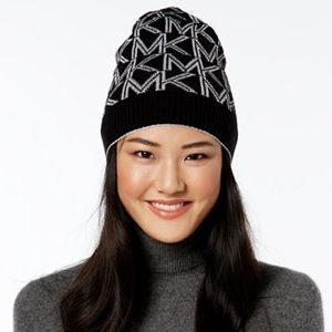 NWT Michael Kors Signature Fold-Up Cuff Hat
